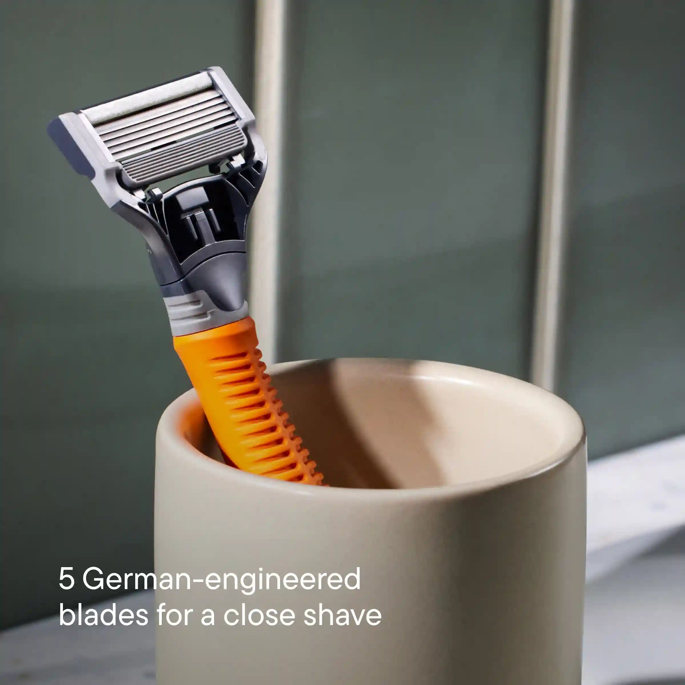 Harry's Original 8 Blades + 1 Shave Gel - Image 2