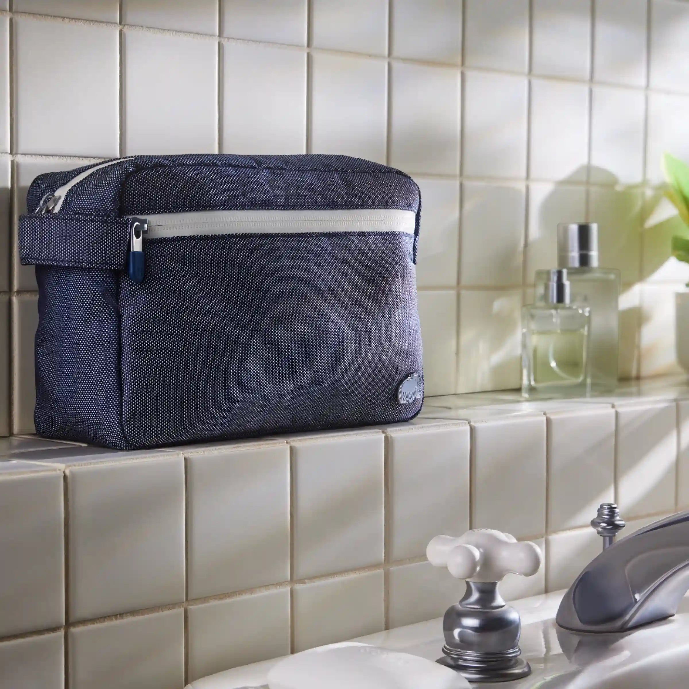 Toiletry Bag - Image 2