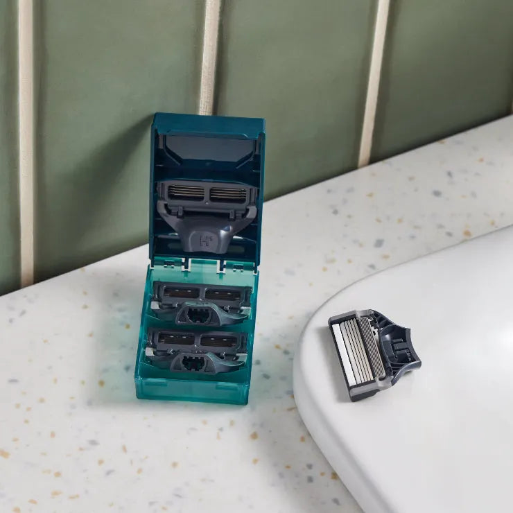 Alternative view of Harryâs Original Blade Refills